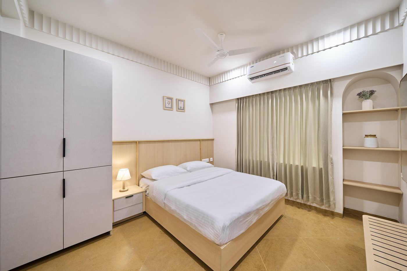 Bedroom with AC
